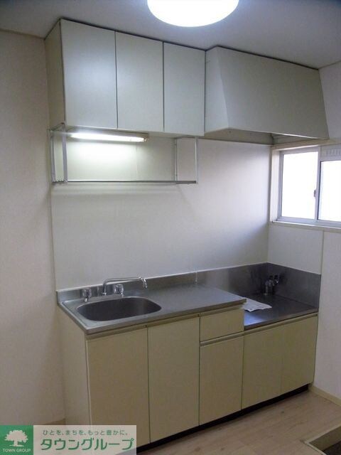 ホワイトホームズの物件内観写真