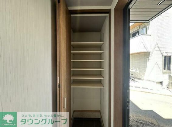 テラス旭丘の物件内観写真