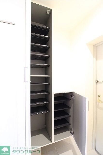 メゾンロアールの物件内観写真