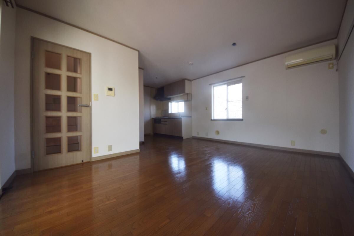 ブリージングタウン百草園の物件内観写真