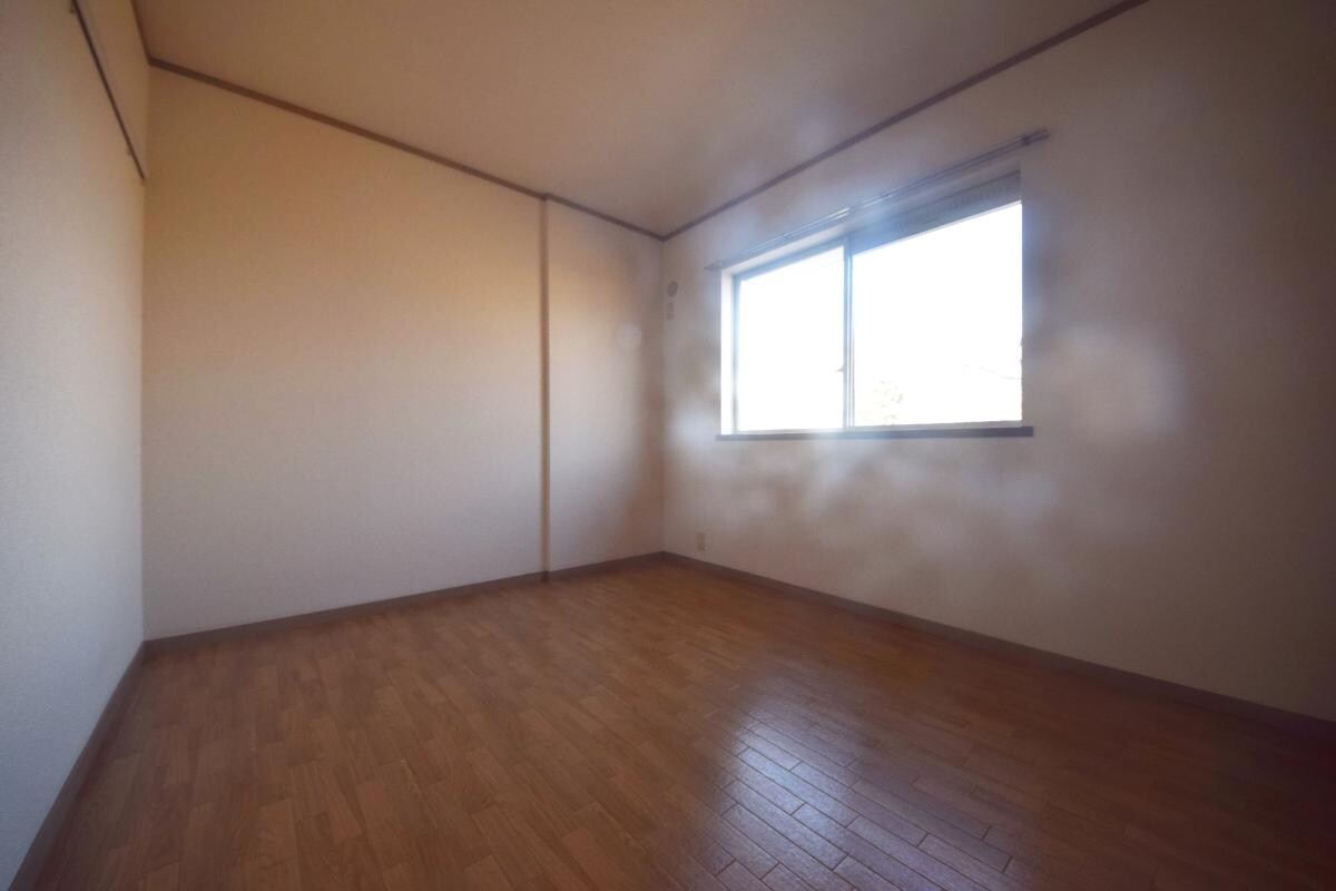 ブリージングタウン百草園の物件内観写真