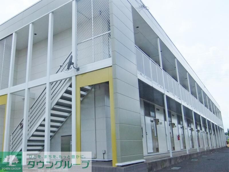 レオパレスデルニエKIIの物件外観写真