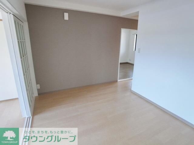 カステリヨ 三光の物件内観写真