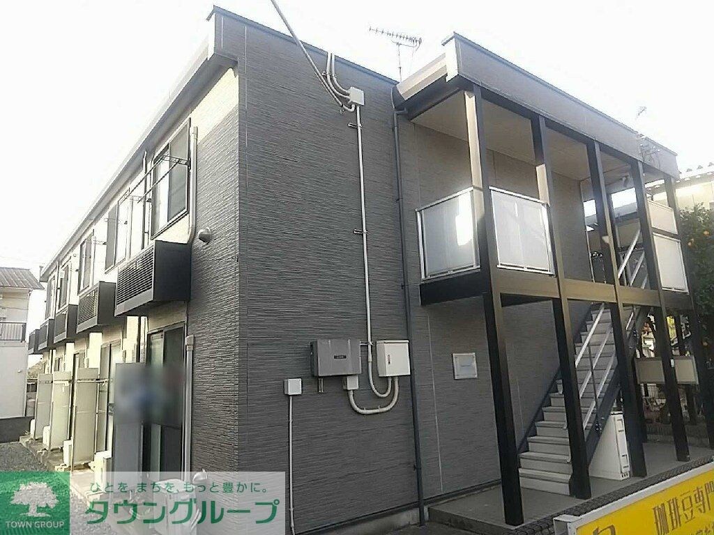 レオパレスシャトレーの物件外観写真