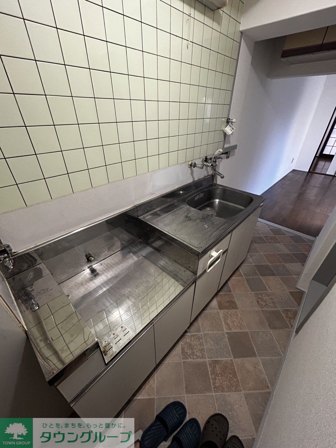 ロイヤル牛浜の物件内観写真