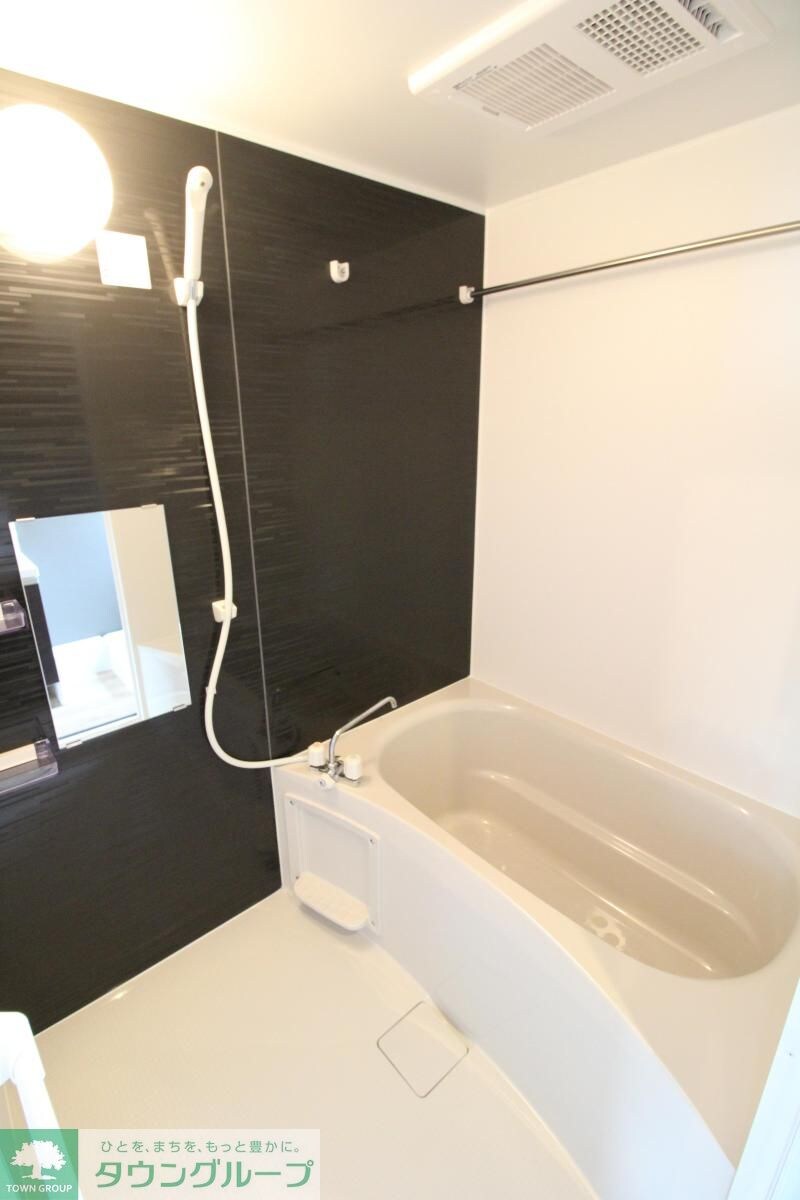 Garage Cabinの物件内観写真