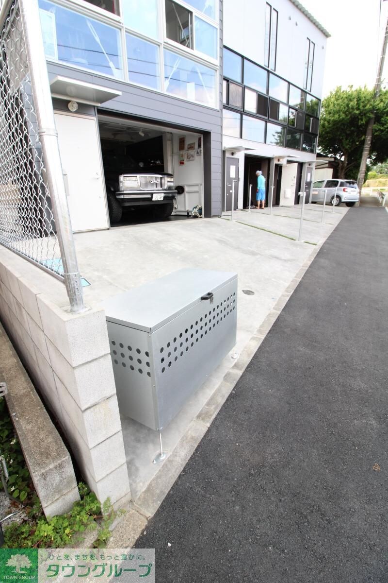 Garage Cabinの物件内観写真