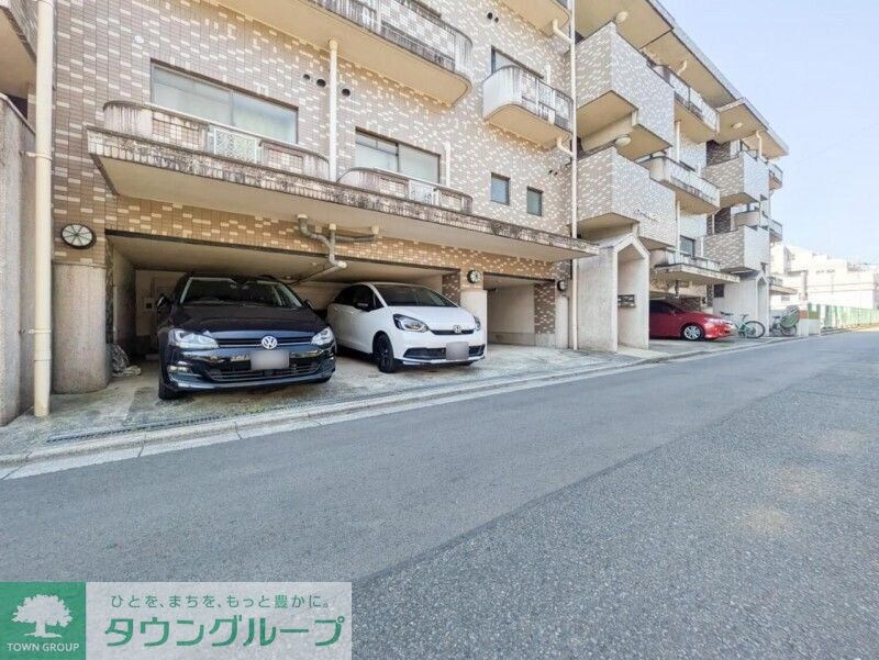 リフィーネめじろ台の物件内観写真