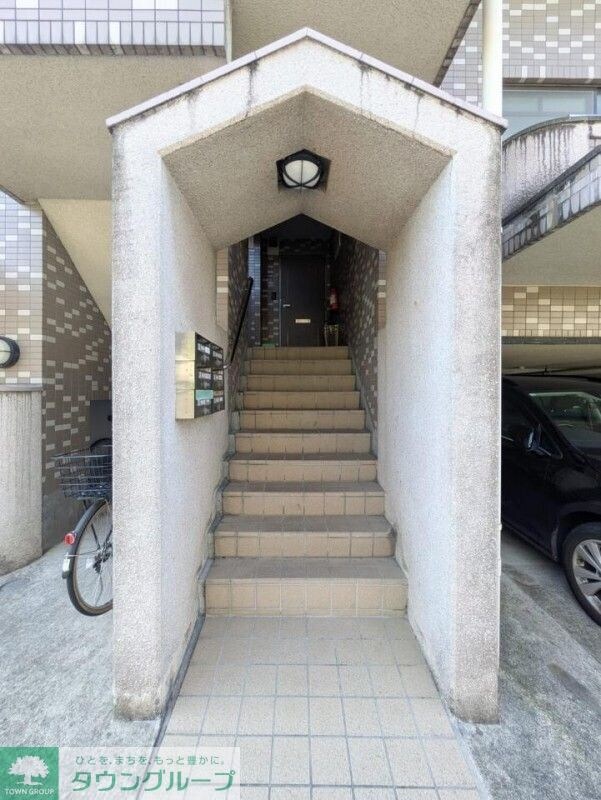 リフィーネめじろ台の物件内観写真