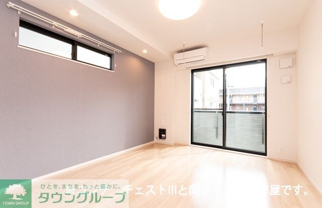 スプリング コートの物件内観写真