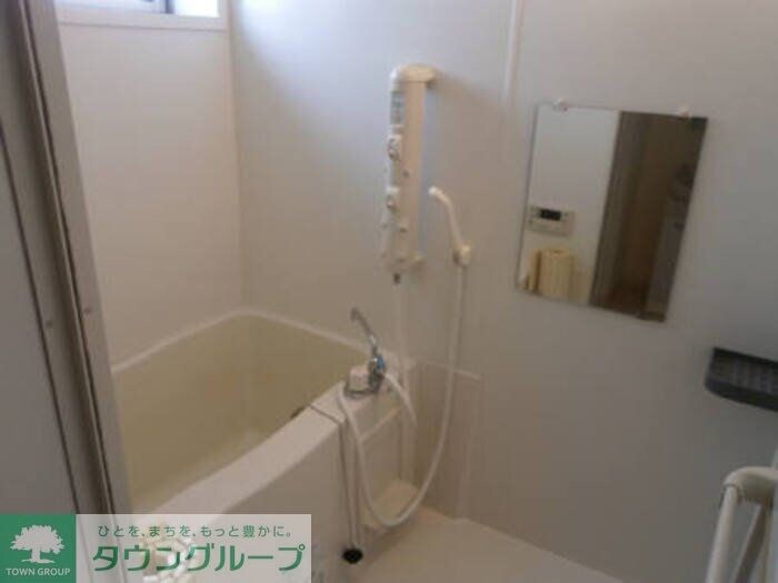 ウィスタリア・ガーデン ABの物件内観写真