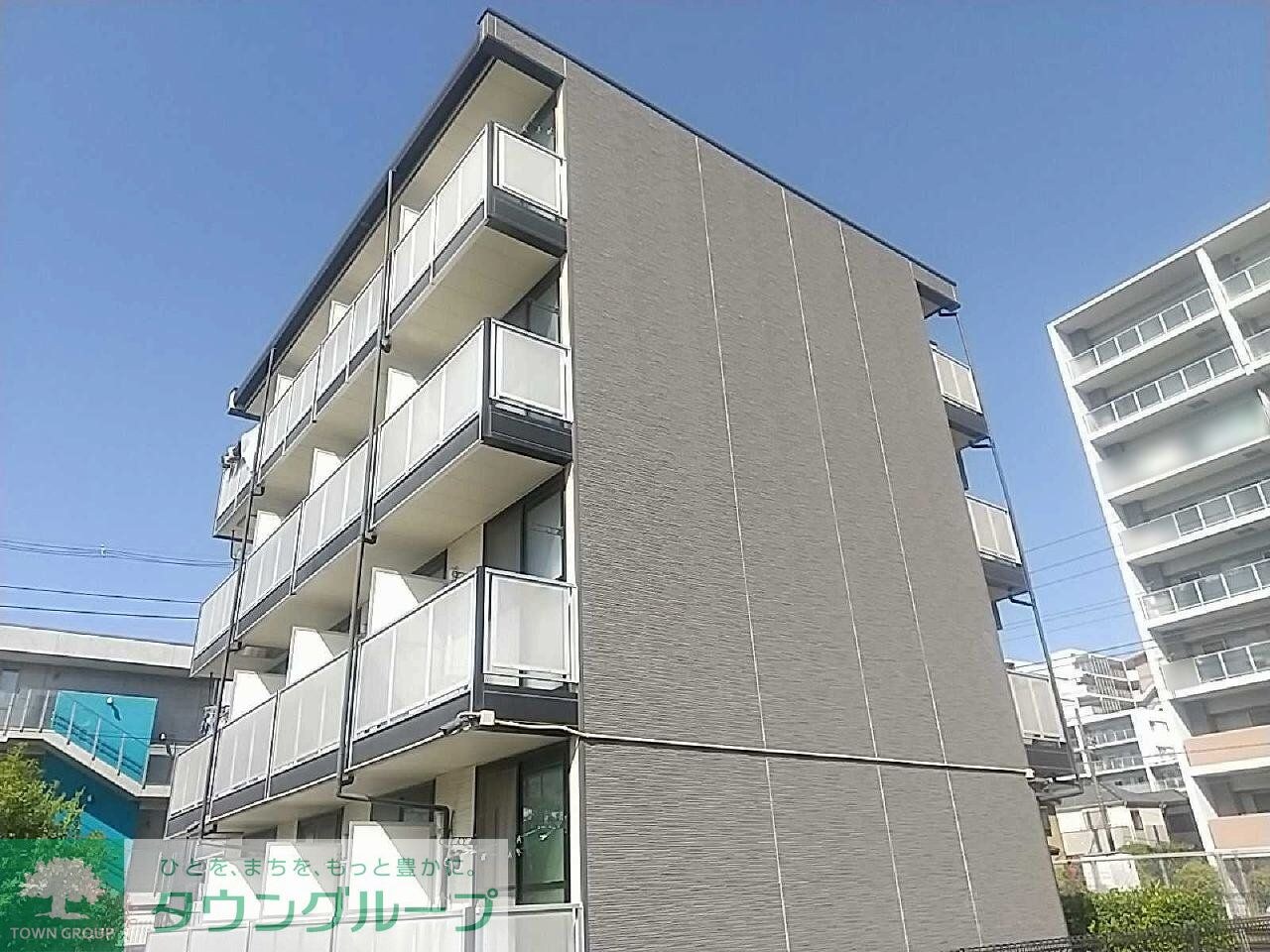 レオパレスタスコの物件外観写真