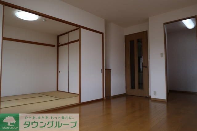 クリオ日野弐番館の物件内観写真