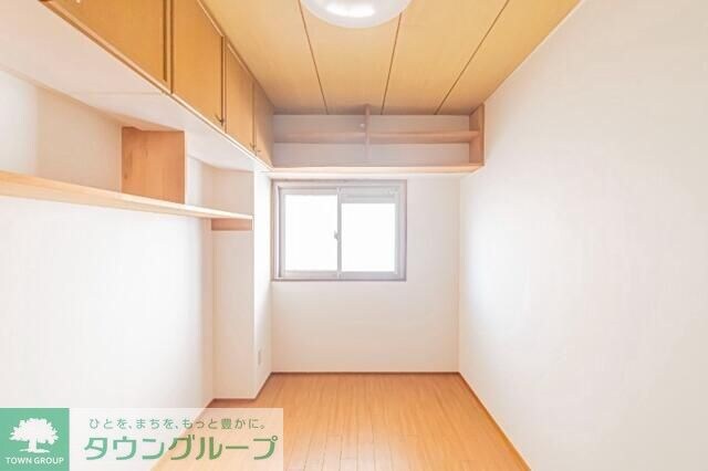 高尾パークハイツ A棟の物件内観写真