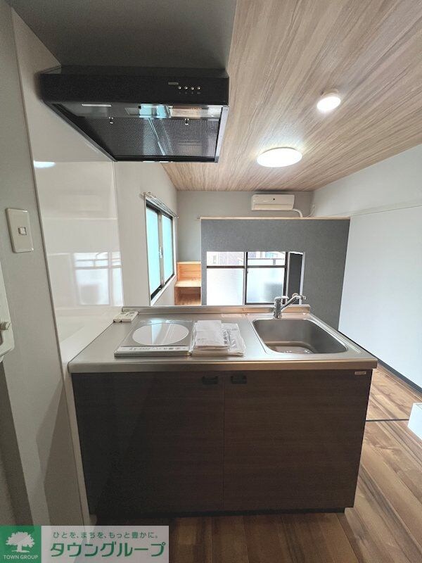 ReDEAL国立WESTの物件内観写真