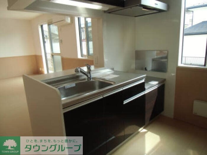 イーズフィールド Bの物件内観写真