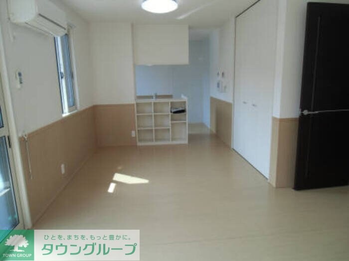 イーズフィールド Bの物件内観写真