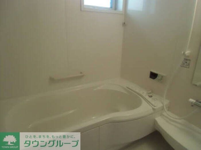 イーズフィールド Bの物件内観写真