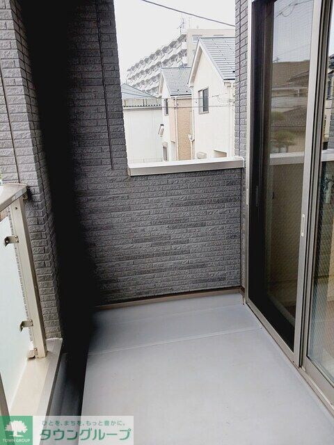 アン・ミケーリアの物件内観写真