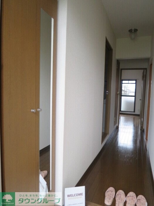 メゾン・フラワーヒルの物件内観写真