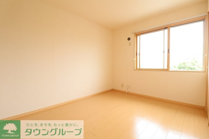 プリムヴェール 弐番館の物件内観写真