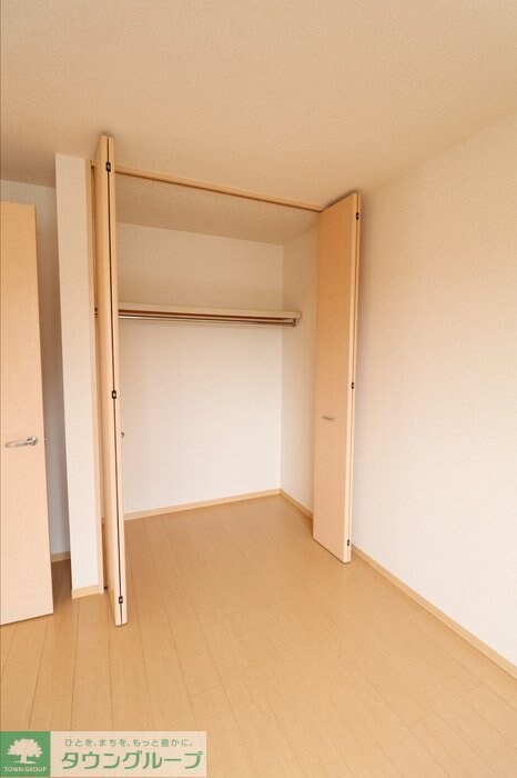 プリムヴェール 弐番館の物件内観写真