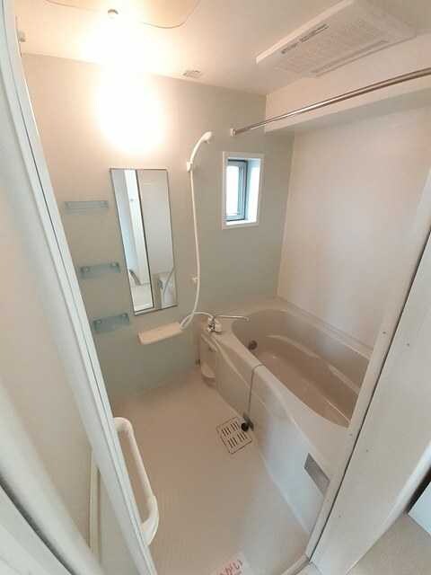 モデッサ・レジデンスIIの物件内観写真