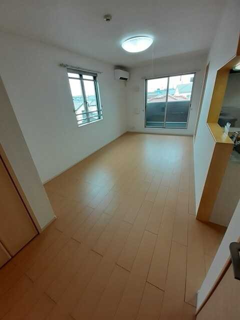 モデッサ・レジデンスIIの物件内観写真