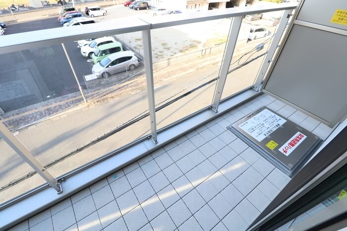 タチェット三郷中央の物件内観写真