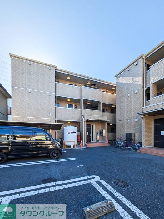 メルヴェーユ八潮中央 Bの物件外観写真