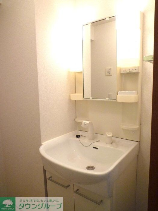 メルヴェーユ八潮中央 Bの物件内観写真