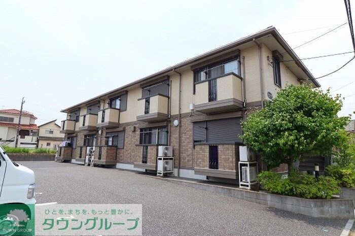 エピナールラフィネの物件外観写真