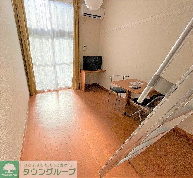 レオパレスコートサイド ヴィラの物件内観写真