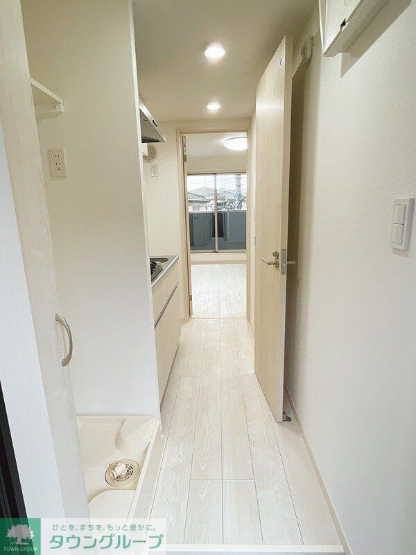 East Flat 松戸の物件内観写真