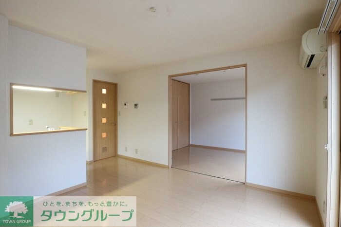 ヴィルヌープ IIIの物件内観写真