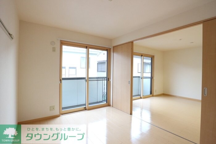 ヴィルヌープ IIIの物件内観写真