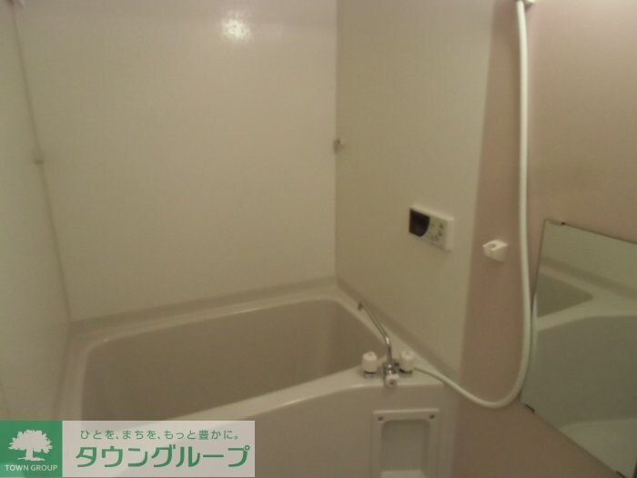 イーズフィールド Bの物件内観写真