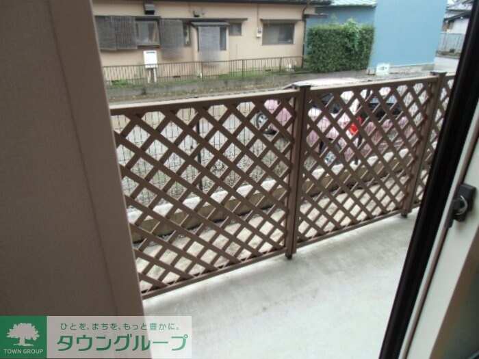 イーズフィールド Bの物件内観写真