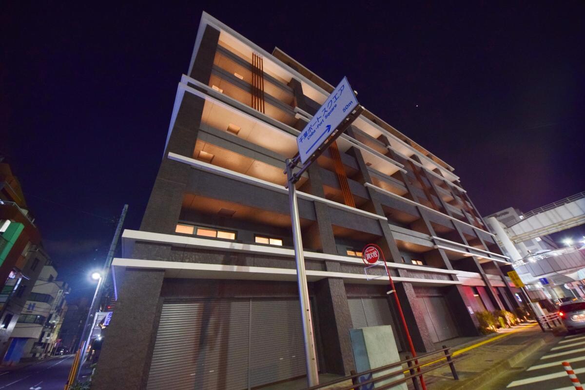 MAJESTIC千葉みなとの物件外観写真