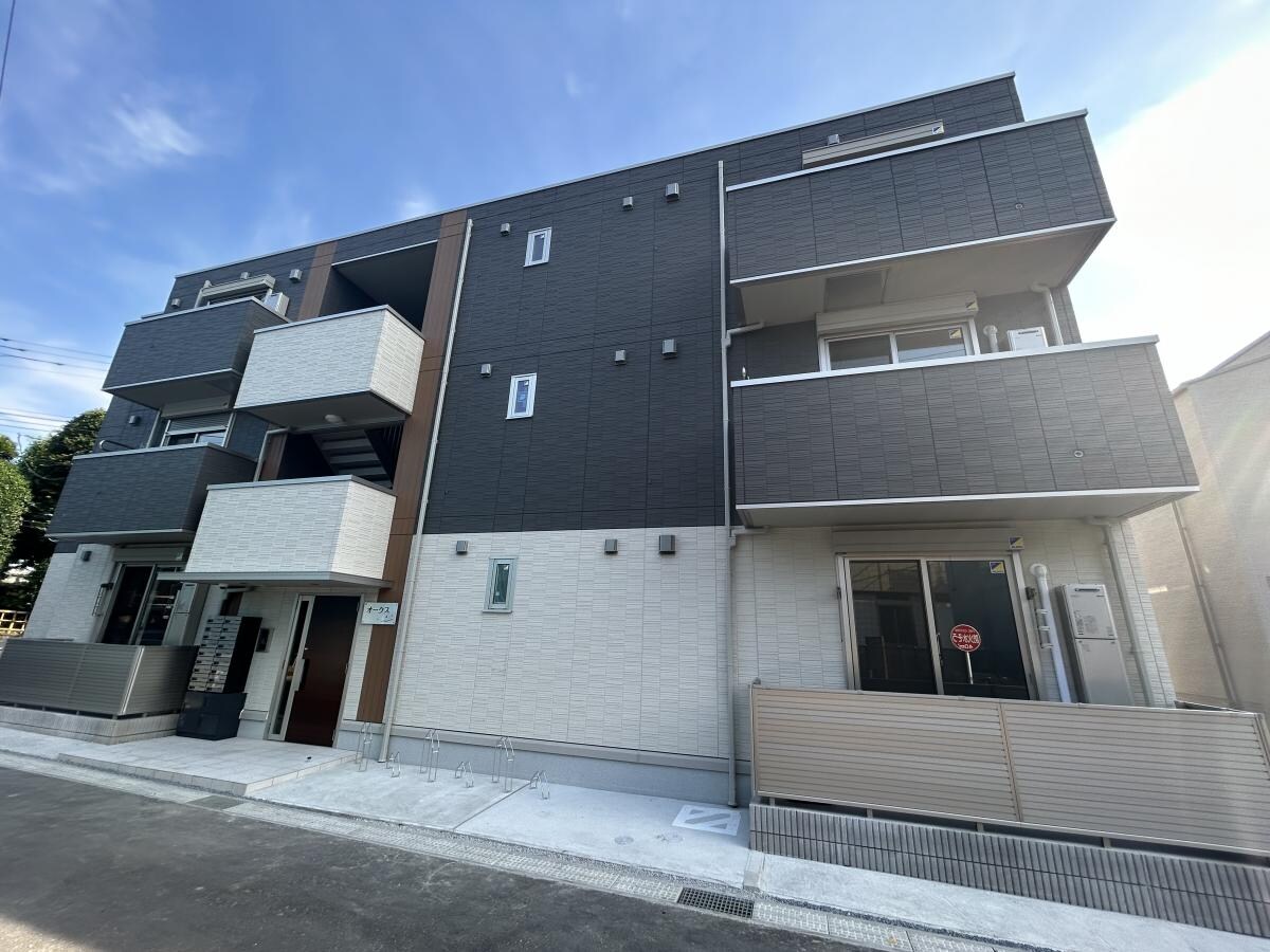 オークスの物件外観写真