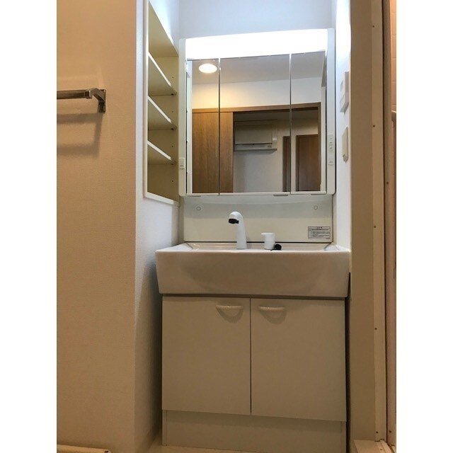 コーポレート稲毛海岸の物件内観写真