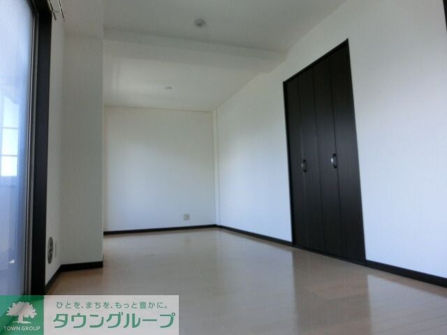 アンブラッセ新検見川の物件内観写真