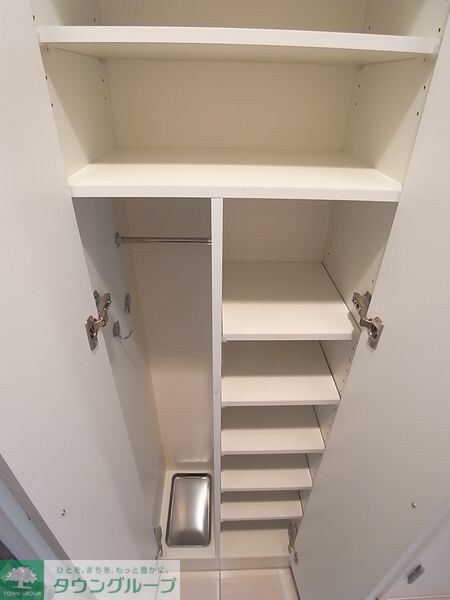 エマーレ行徳の物件内観写真