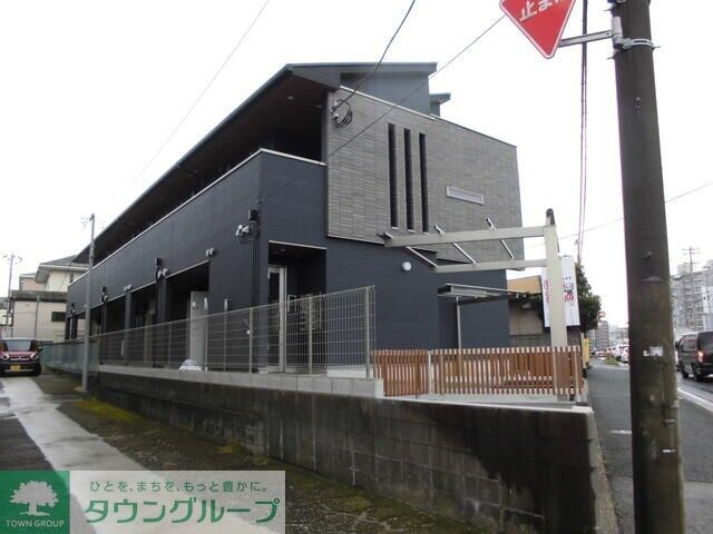 イーストパレスY-8の物件外観写真