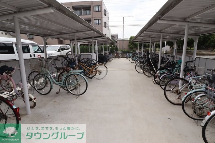 メゾンベルウッドの物件内観写真