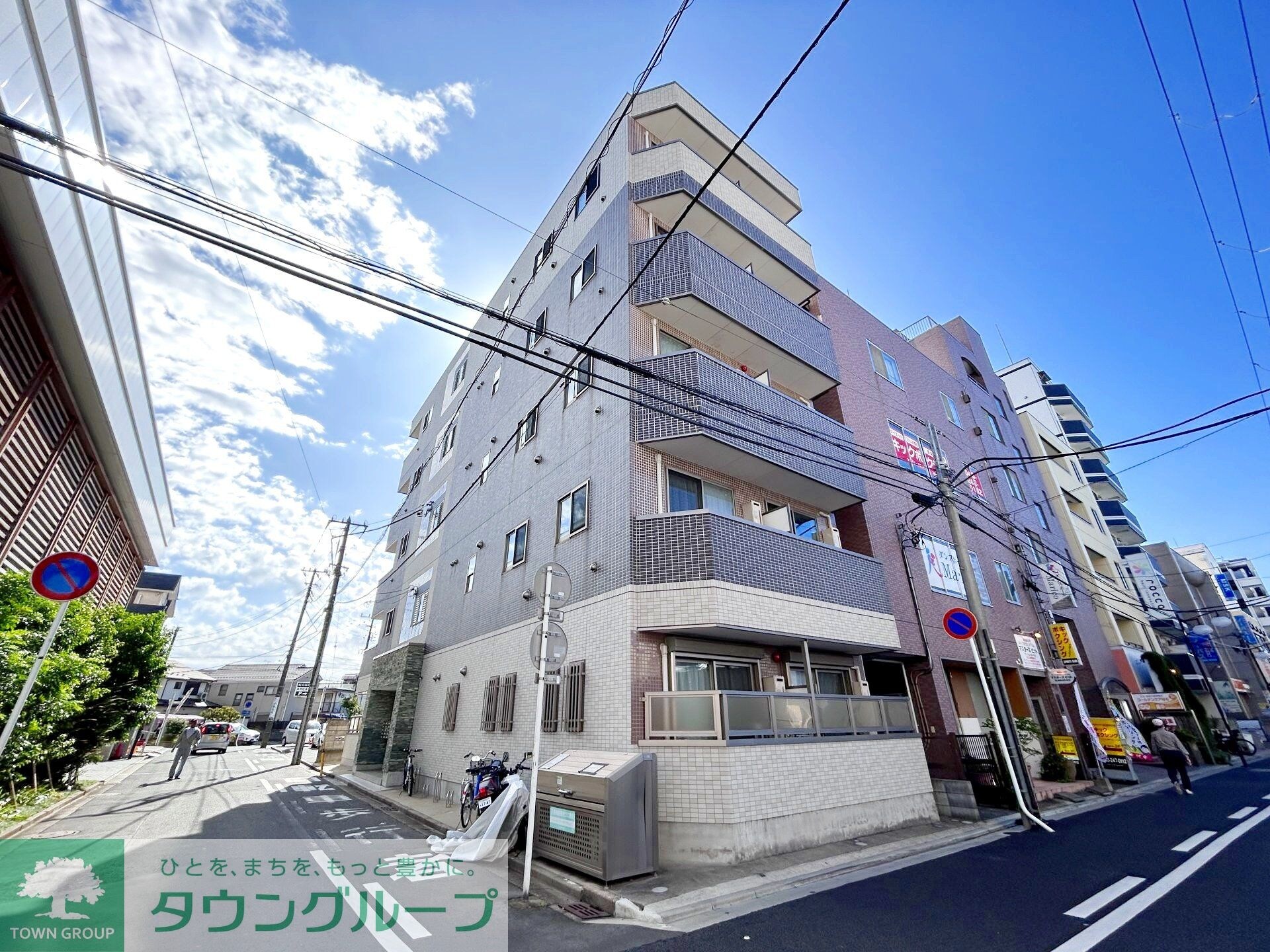 シャリマー ディスの物件外観写真