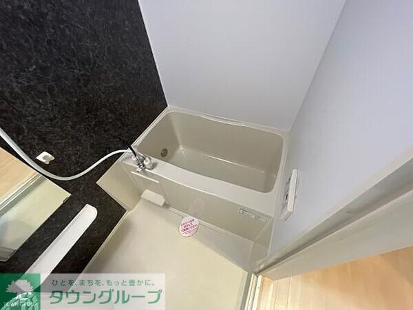 アンビシャス千葉城前の物件内観写真