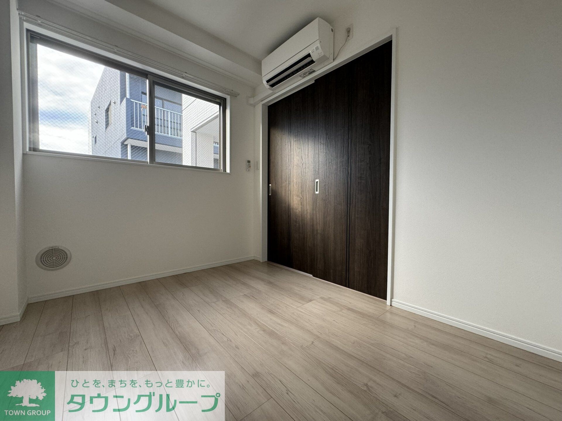 トスティナ新宿の物件内観写真