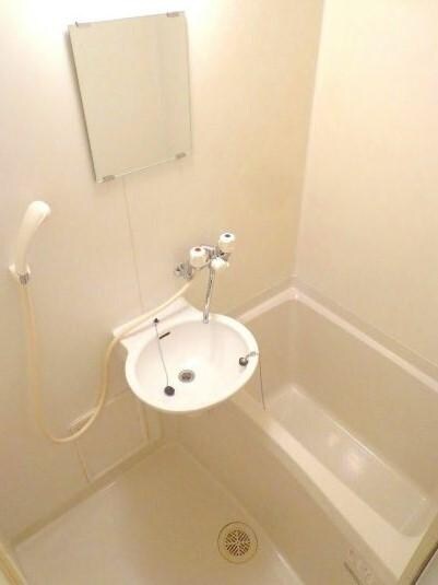 レオパレスベイブリーズそがの物件内観写真