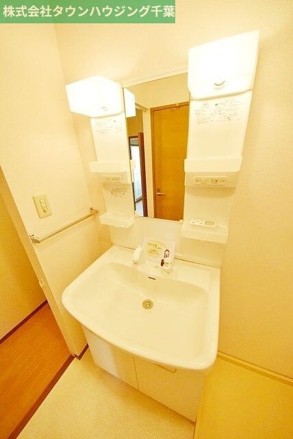 ヴィラモデルナDの物件内観写真